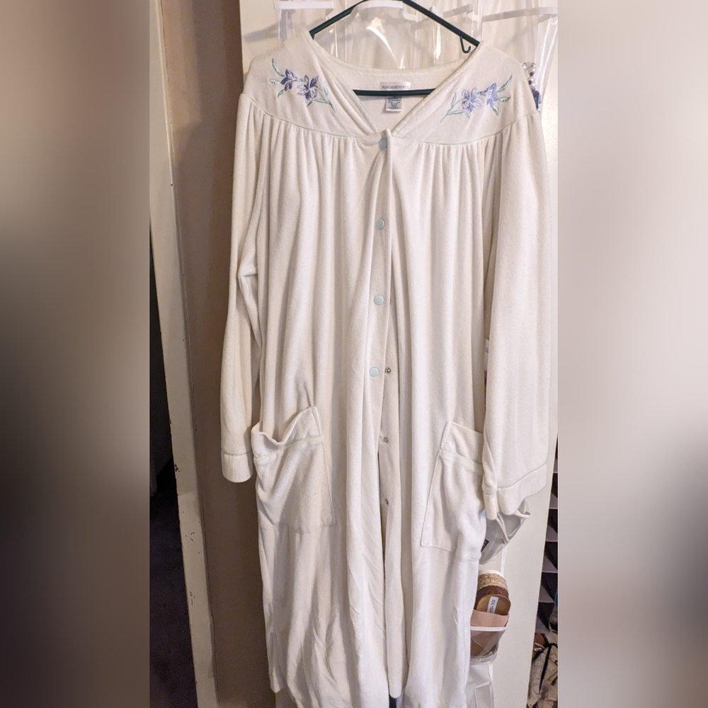 Ladies Terry Cloth Snap Up Robe